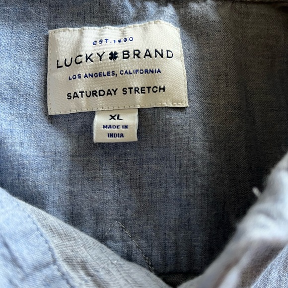 Men’s blue button-down size XL by Lucky. 97% cotton. - Picture 2 of 3